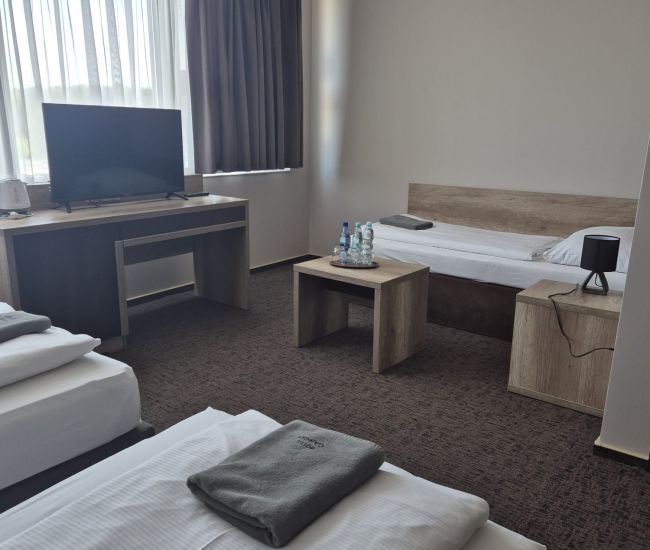 Triple room