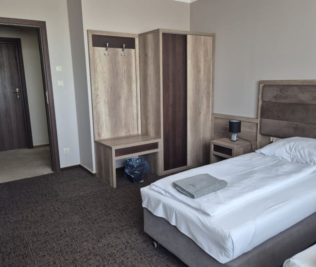 Triple room