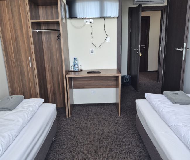 Quadruple room