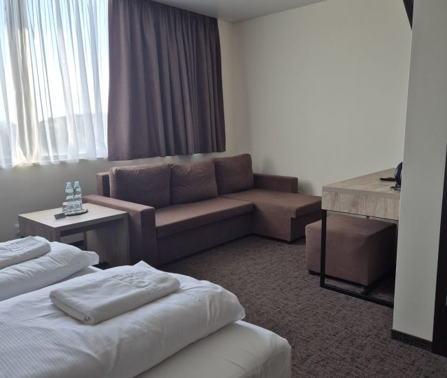 Double room with air-conditioning